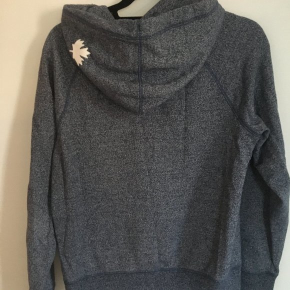 Women's Root's Sweatshirt - Medium - Picture 2 of 2
